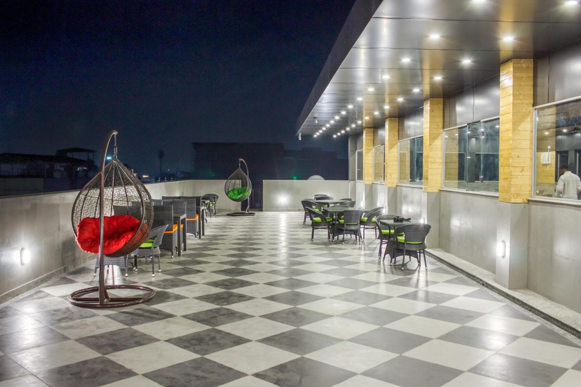 דהראדון Zip By Spree Hotels Grand Legacy Prime מראה חיצוני תמונה